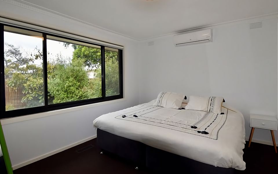 Bayside Mansion w Pool Spa and Ultimate Alfresco