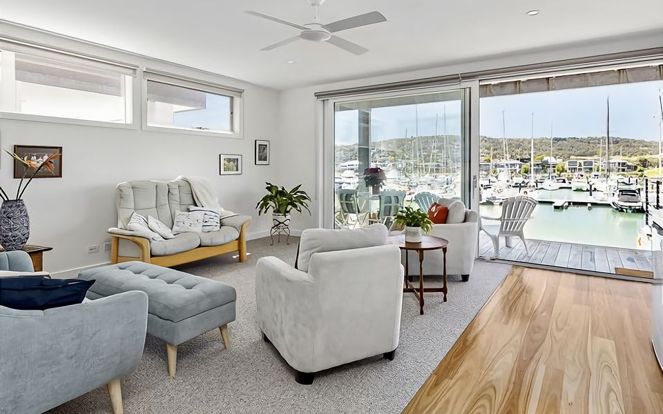 Stylish comfy lounge