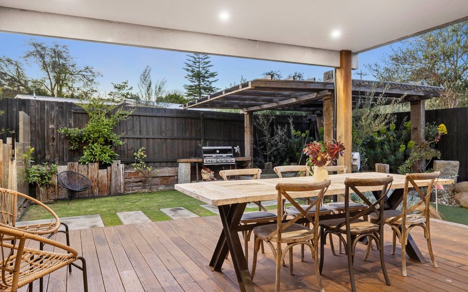 Alfresco undercover dining to seat 6, BBQ and fire drum