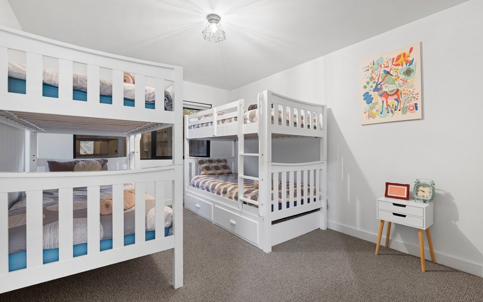 Second Bunk room with 2 x Bunkbeds