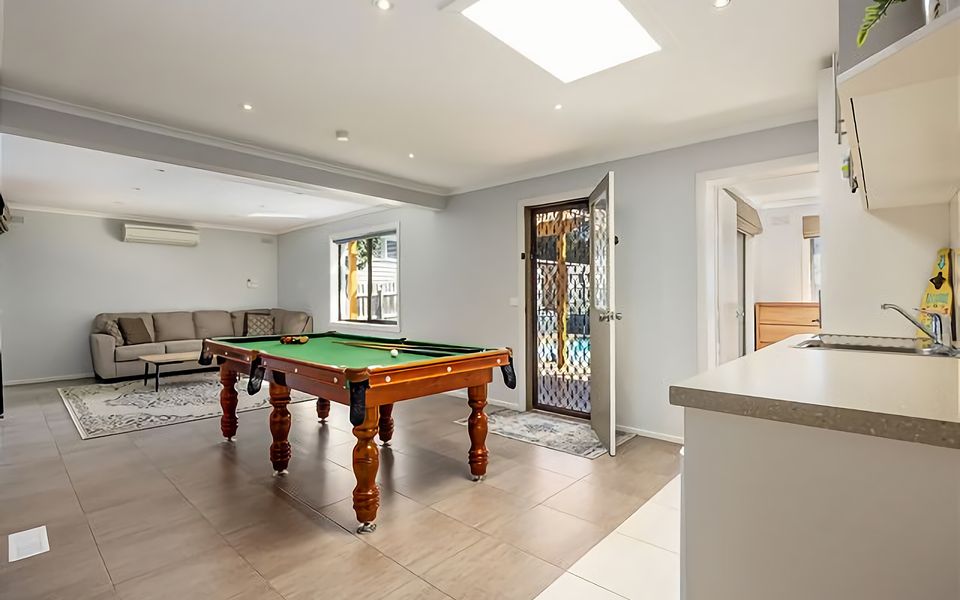 Illyria with Pool Spa and Relaxation