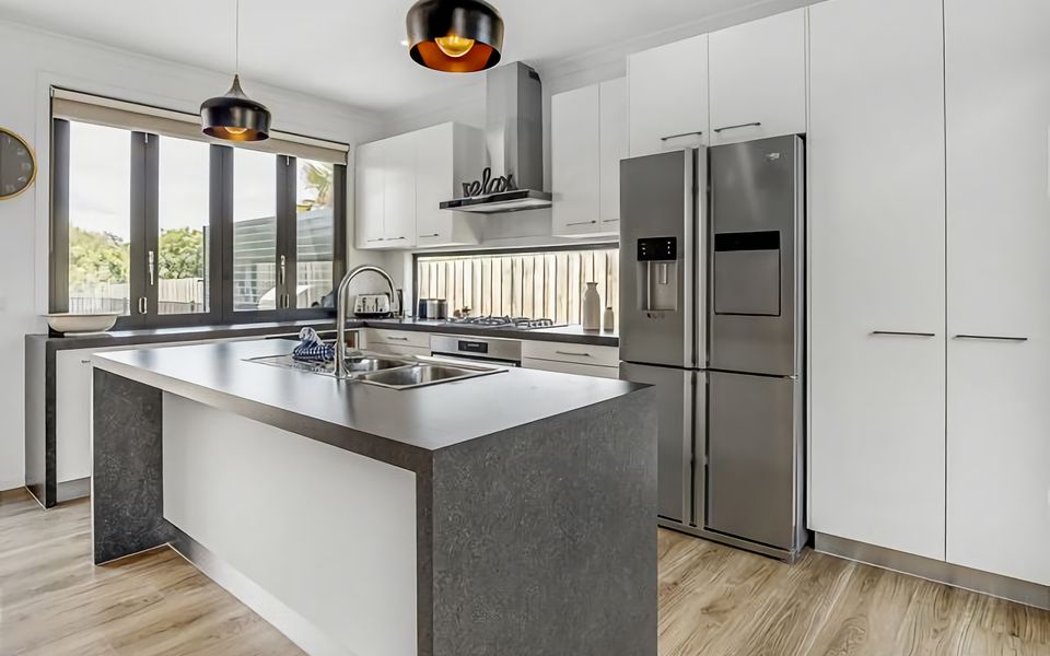 The kitchen is modern, spacious and well equipped.