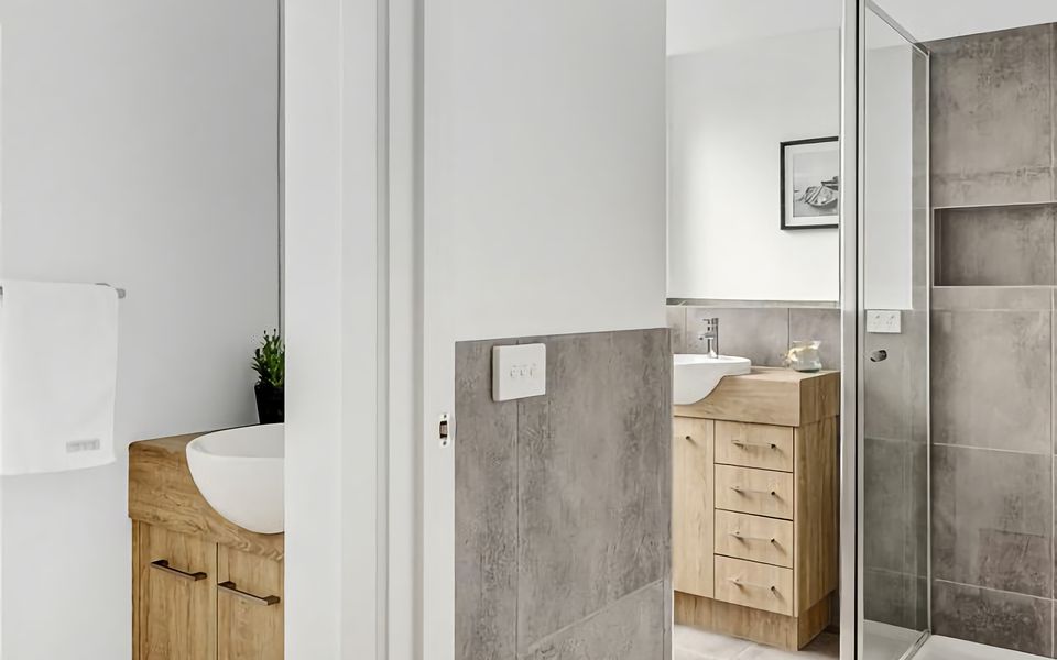 Holiday Escape Pool and Alfresco