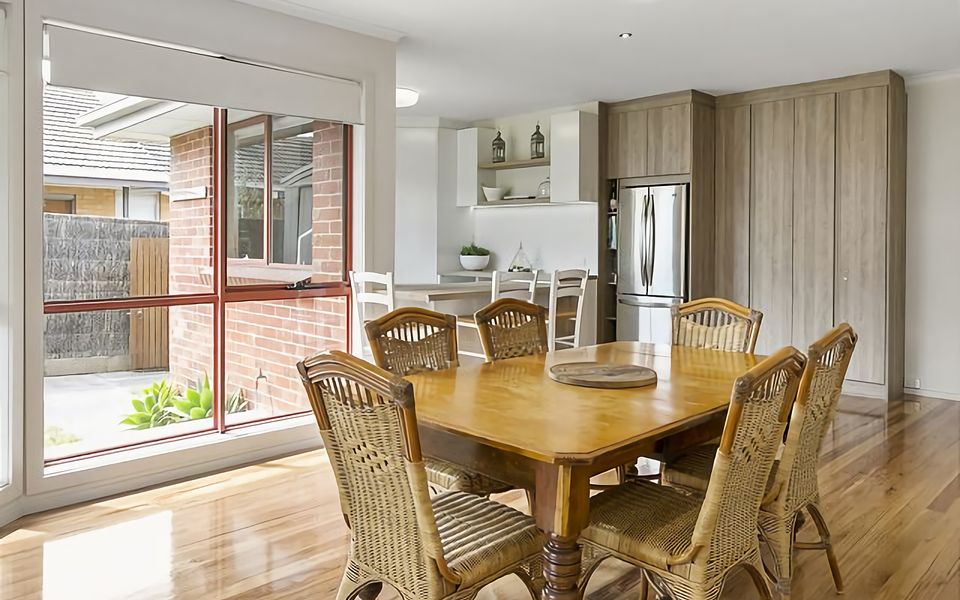 Dining table big enough to seat 8 people.