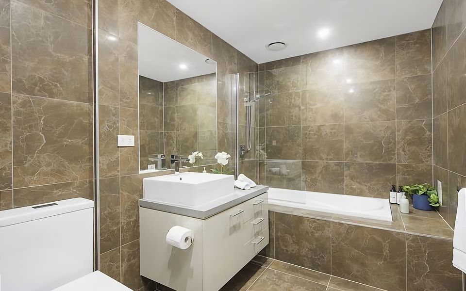 SALT 17 Spacious 3BR Luxury Penthouse