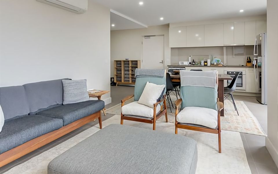 SALT 5 Sorrento walk to beaches shops cafes and restaurants