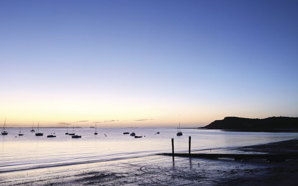 Sunset on the bay - Photo: Peter Tarasivk, courtesy of Visit Victoria