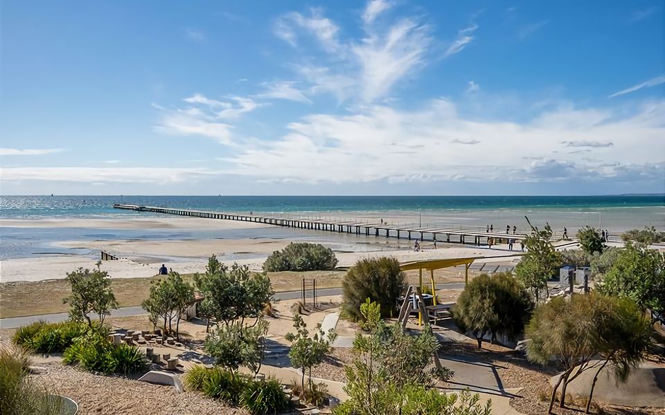 Baroda Abode Cosy Rosebud beach holidays