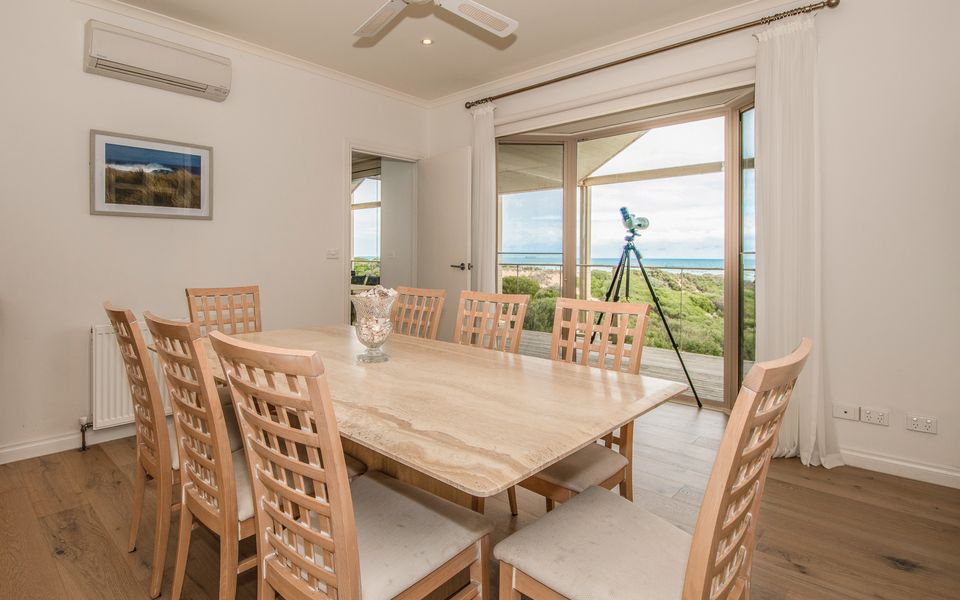 Sand Sea & Sunsets St Andrews Beach