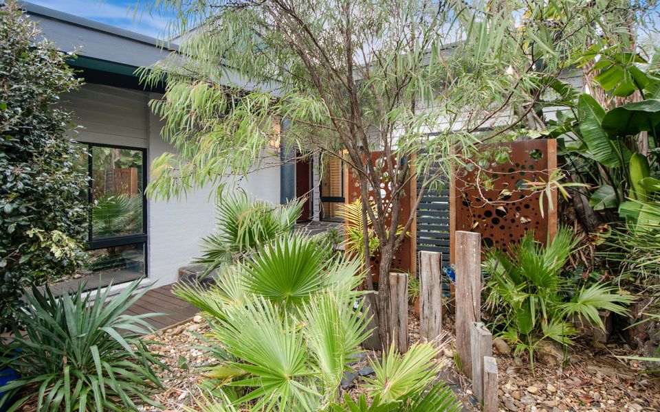 Blue Haven Pet Friendly Retreat