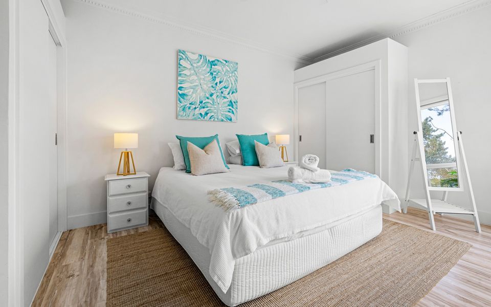 Rye Serenity and Style walk to beach shops Wifi