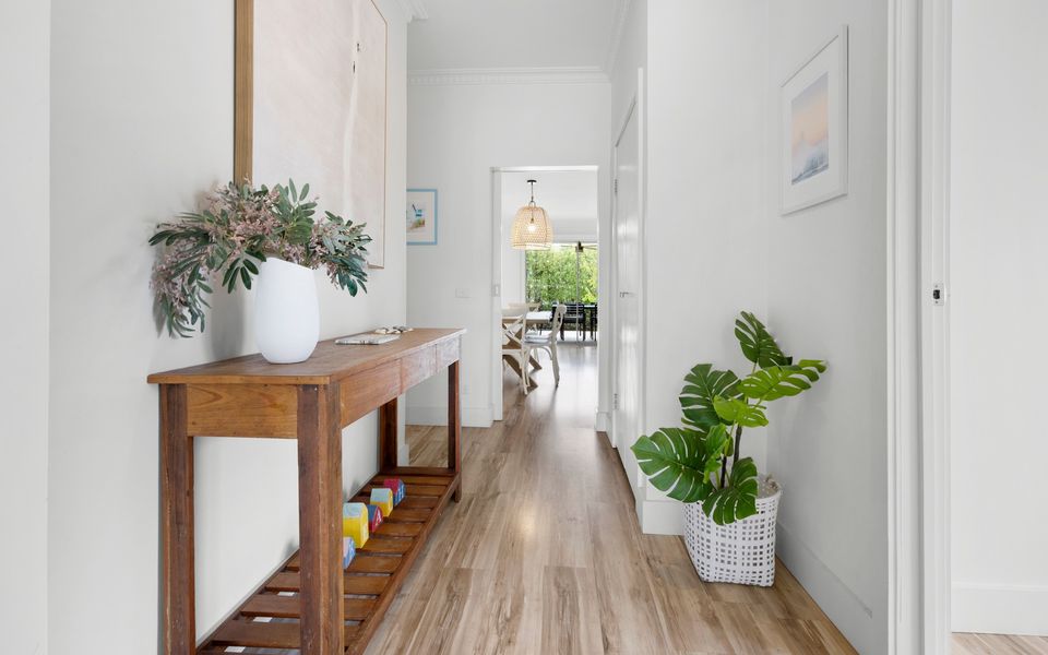 Rye Serenity and Style walk to beach shops Wifi