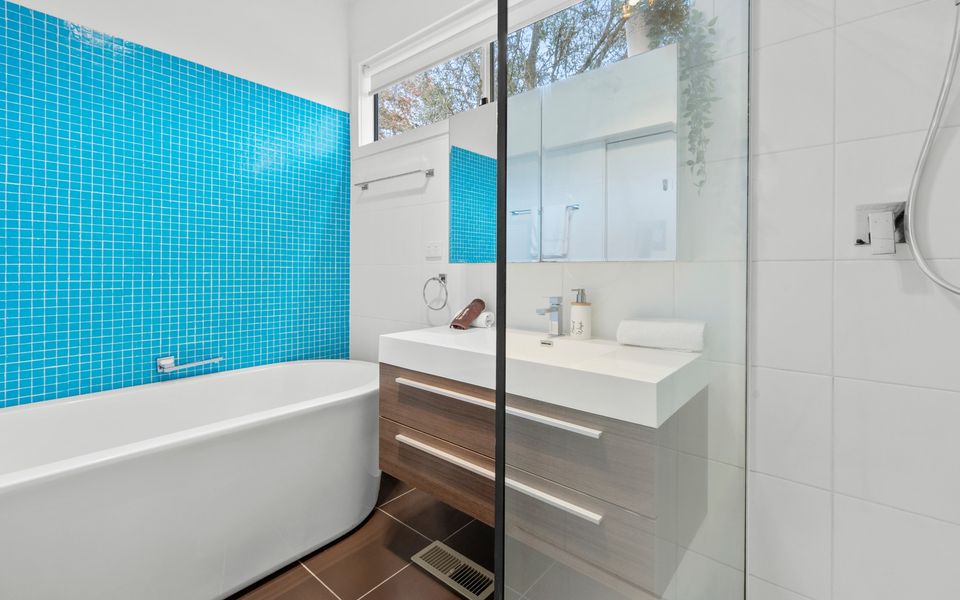 Rye Serenity and Style walk to beach shops Wifi