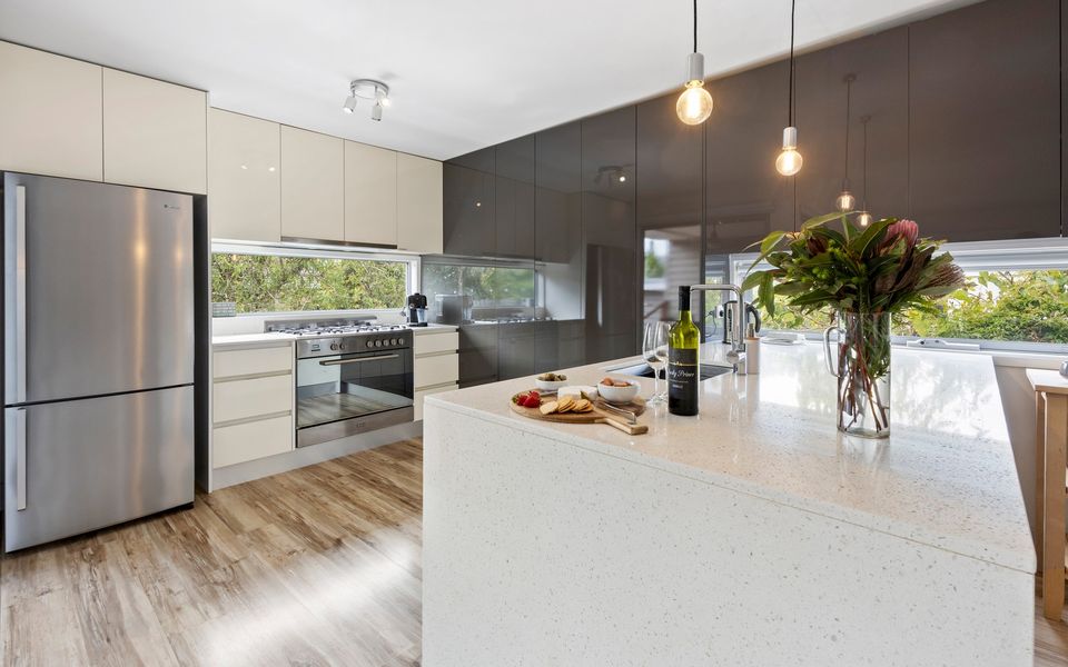 Rye Serenity and Style walk to beach shops Wifi