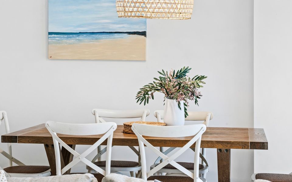 Rye Serenity and Style walk to beach shops Wifi