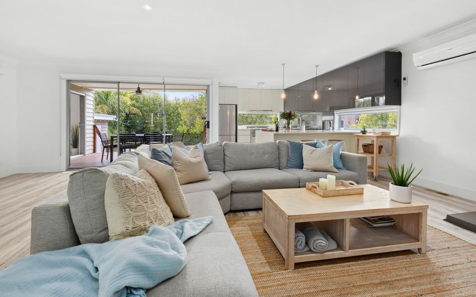 Rye Serenity and Style walk to beach shops Wifi