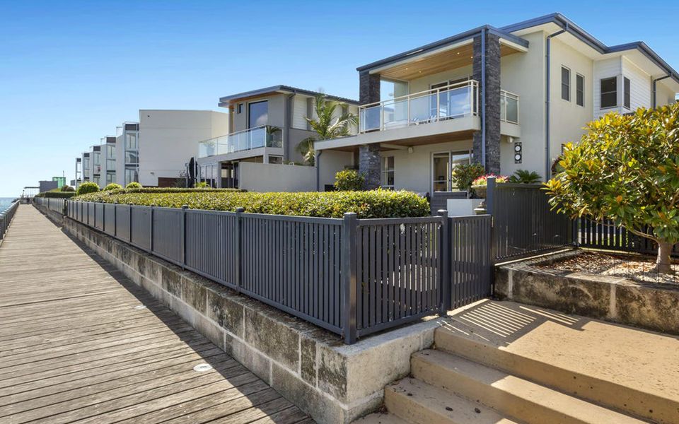 Direct access from the alfresco dining area on to the boardwalk