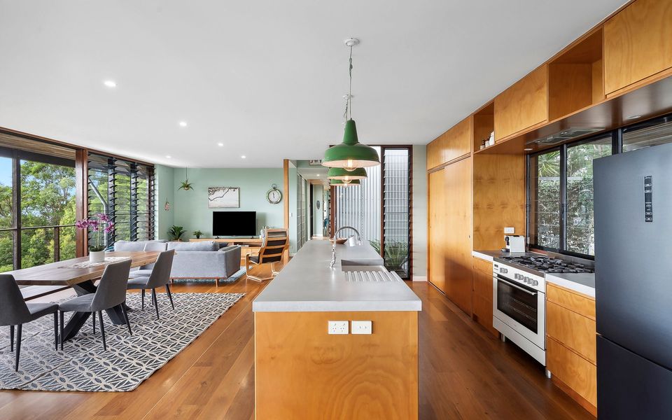 Coolum Scenic Getaway (Mountain & Ocean views only 15 minutes from the beach)