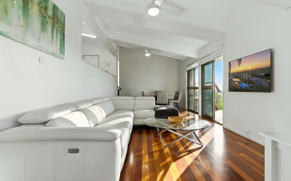 3 Greenoaks Drive