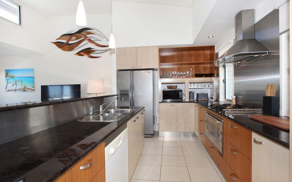 Stylish Beachside Holiday Penthouse