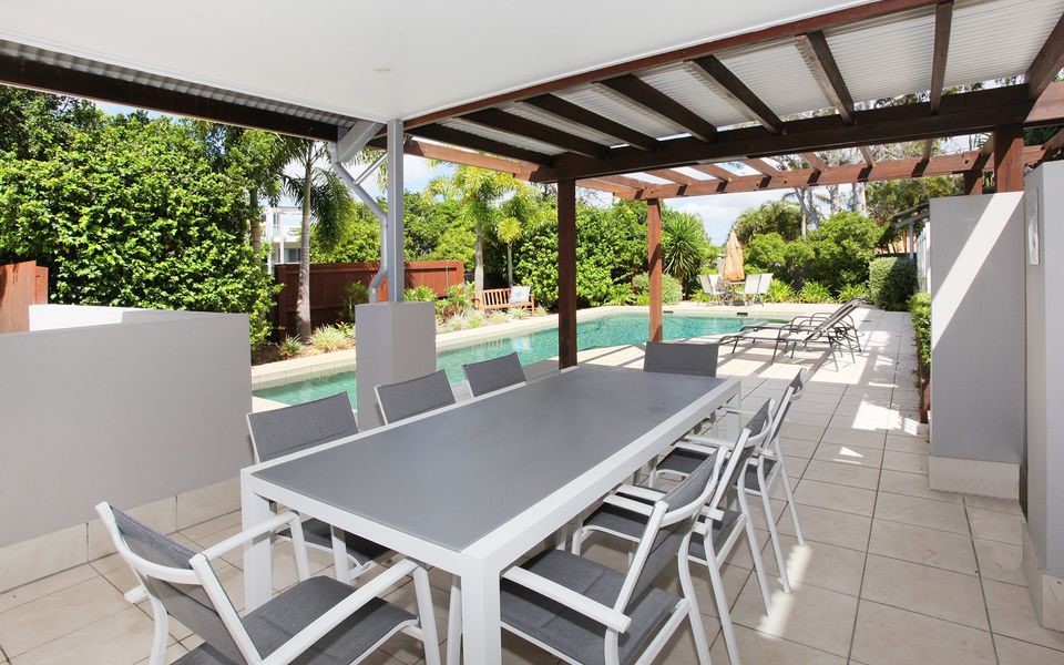 Stylish Beachside Holiday Penthouse