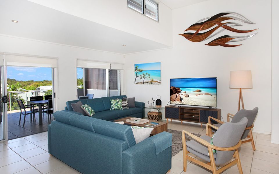 Stylish Beachside Holiday Penthouse