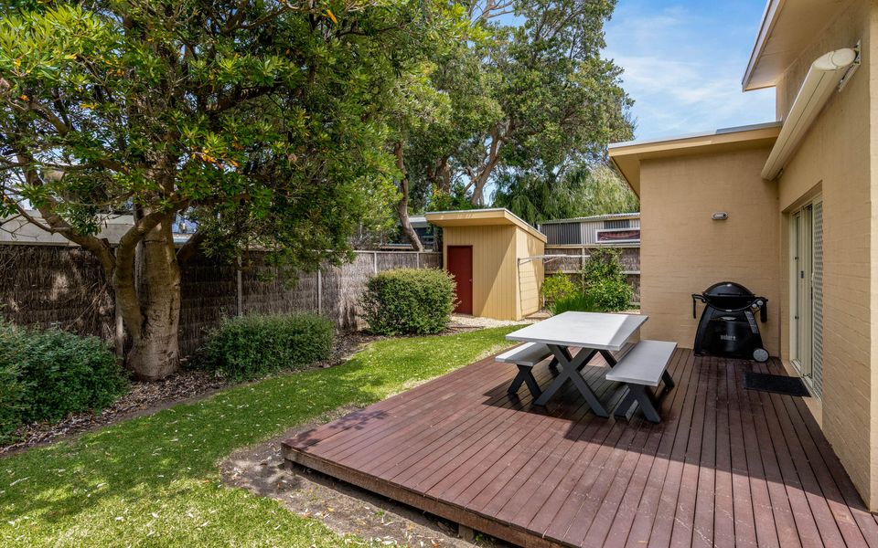 Invy Surf Hideaway