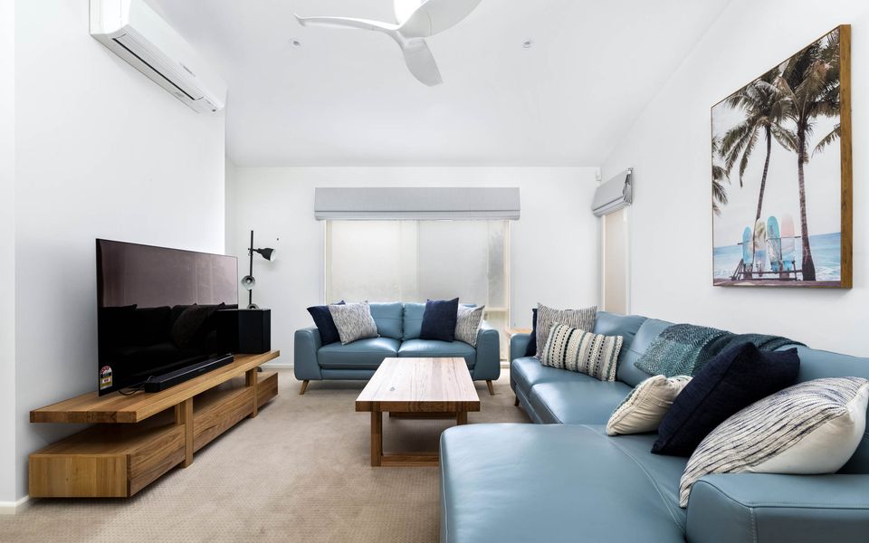 Invy Surf Hideaway