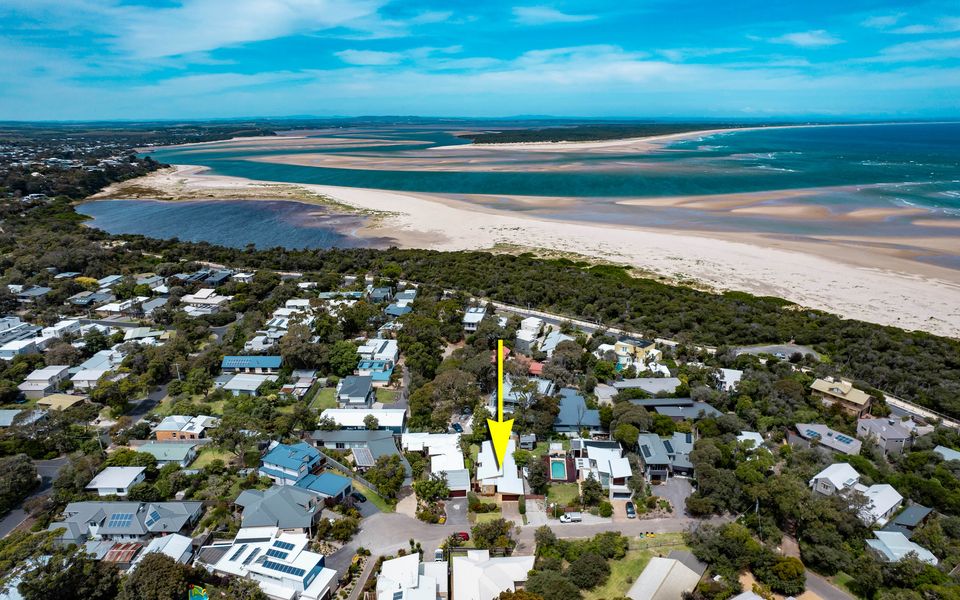 Invy Surf Hideaway