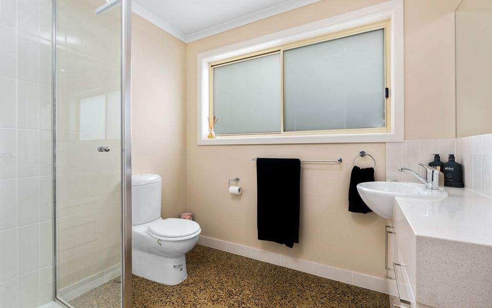Invy Surf Hideaway