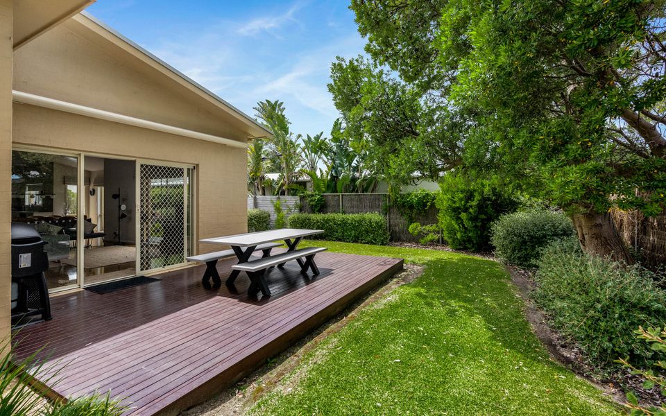 Invy Surf Hideaway