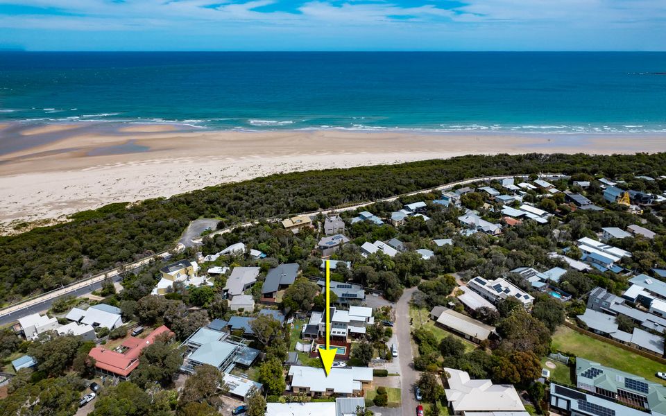 Invy Surf Hideaway