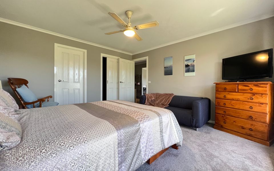 Sandy Retreat on Royal Inverloch