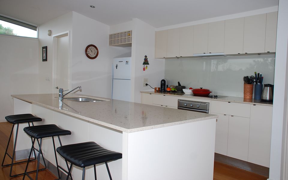 Stylish Holiday Home opposite Surf
