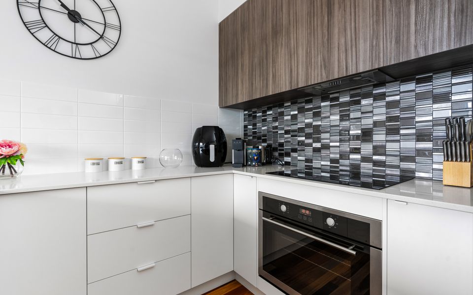 Best of Both Worlds Inverloch