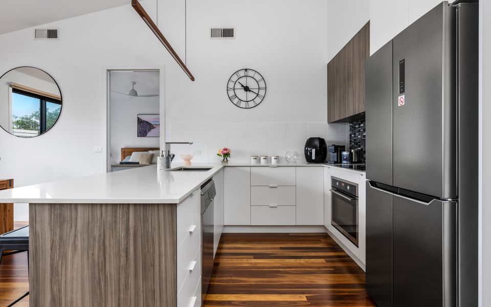 Best of Both Worlds Inverloch