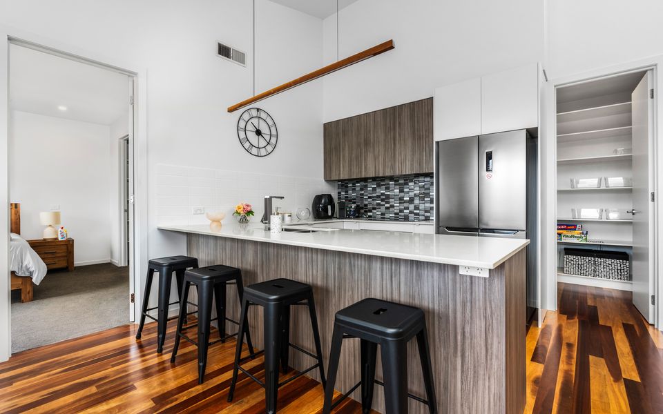 Best of Both Worlds Inverloch