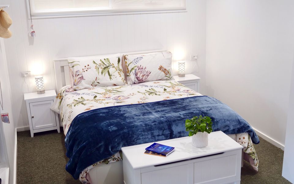 Peaceful Places – Surf Side, Linen, Pets, Wifi