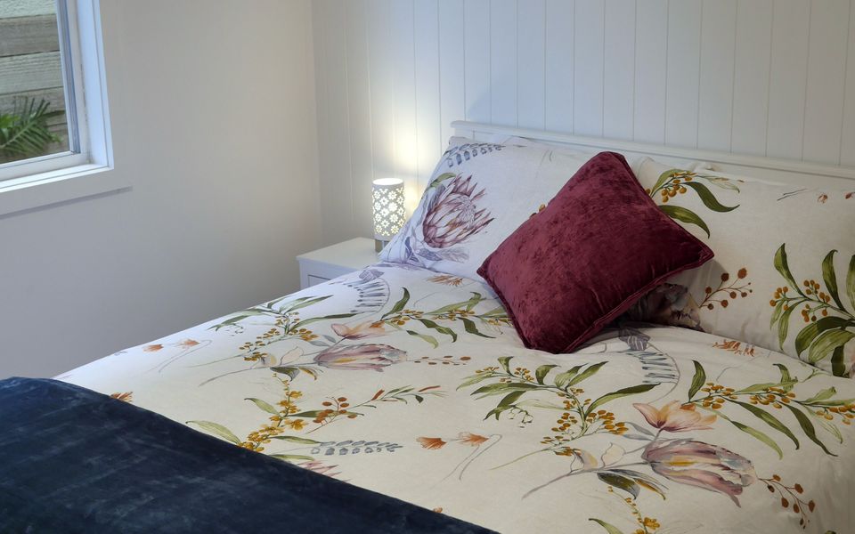 Peaceful Places – Surf Side, Linen, Pets, Wifi