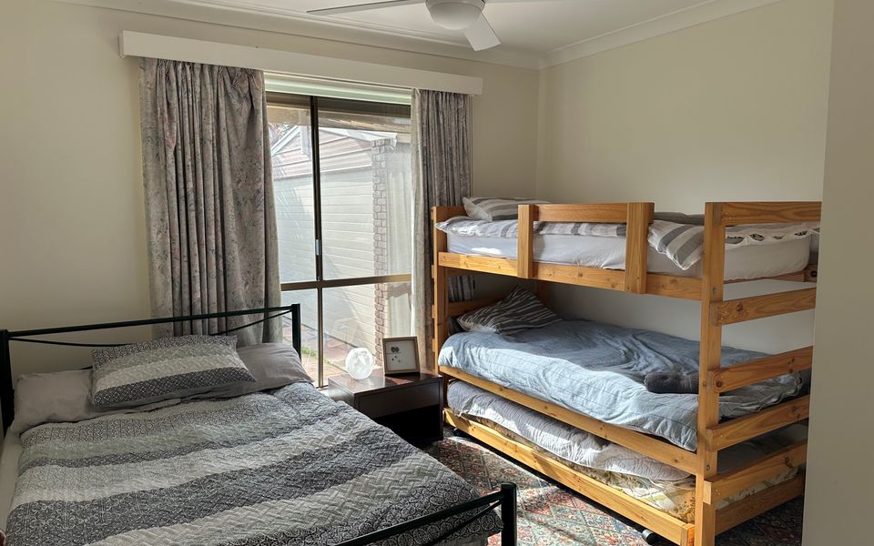 Close to the Shops Beach, Perfect for 2 Families