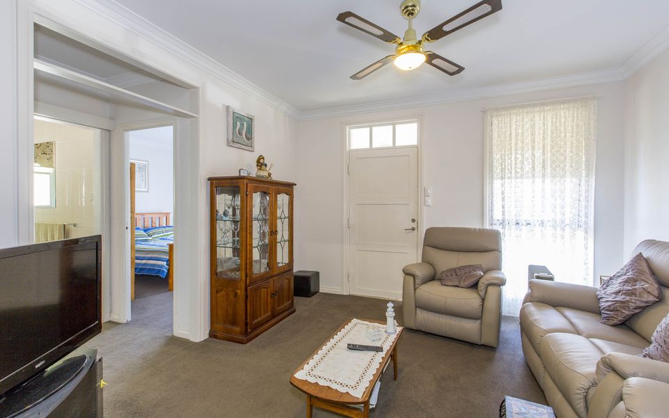 Compact and Comfortable on Toorak