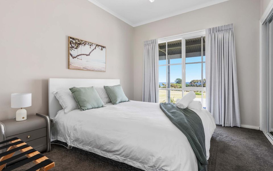 Oceanview On the Hill