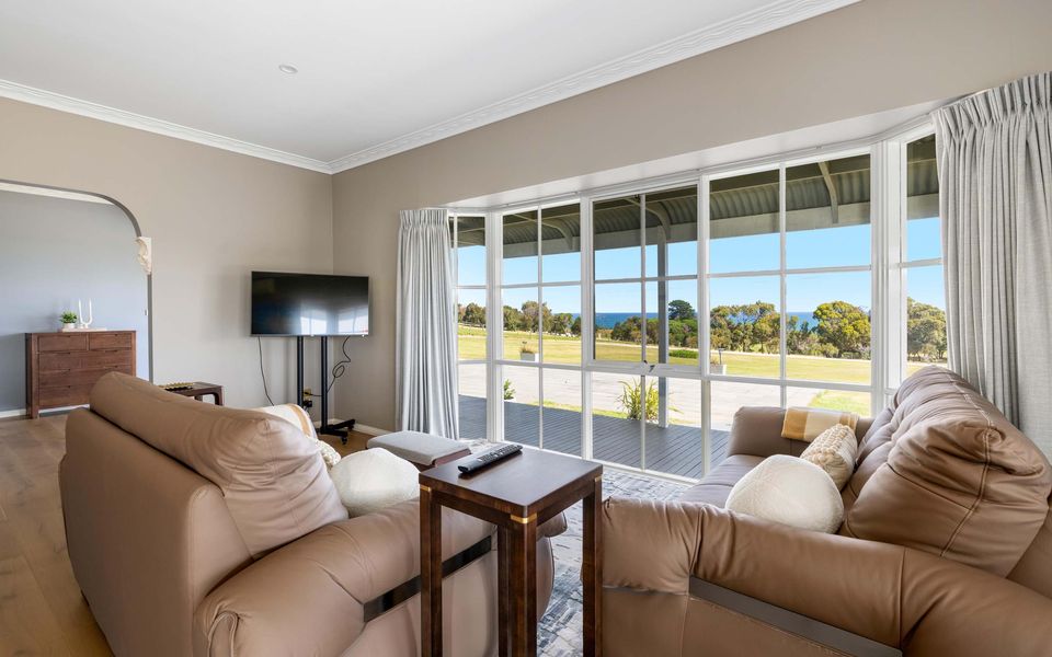 Oceanview On the Hill