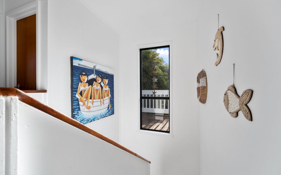 Iconic Beach House on Bruce Inverloch