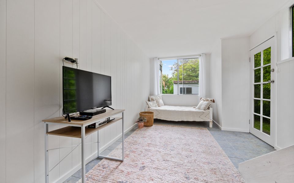 Wilson Beach House (Wifi and Linen Included)