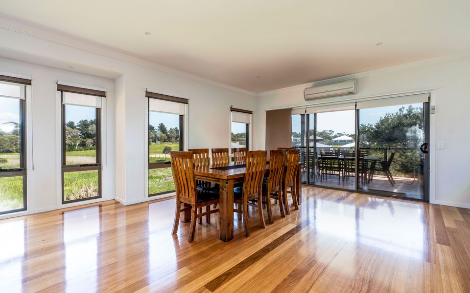 Surfside Lakeviews – Free Wifi