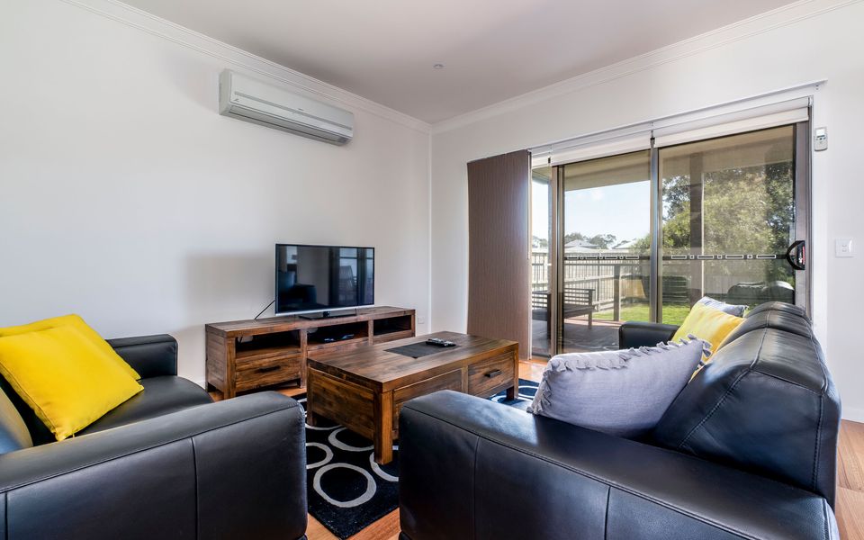 Surfside Lakeviews – Free Wifi