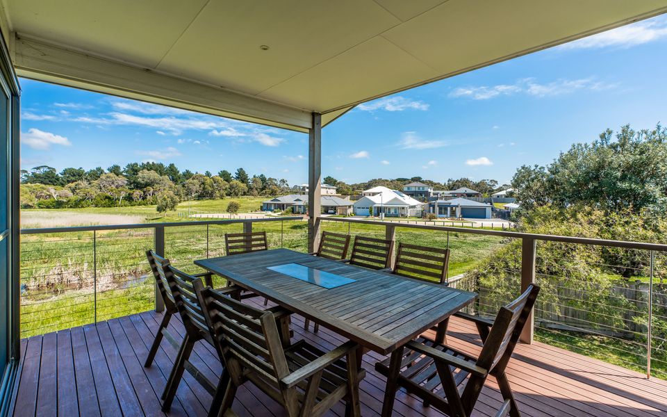 Surfside Lakeviews – Free Wifi