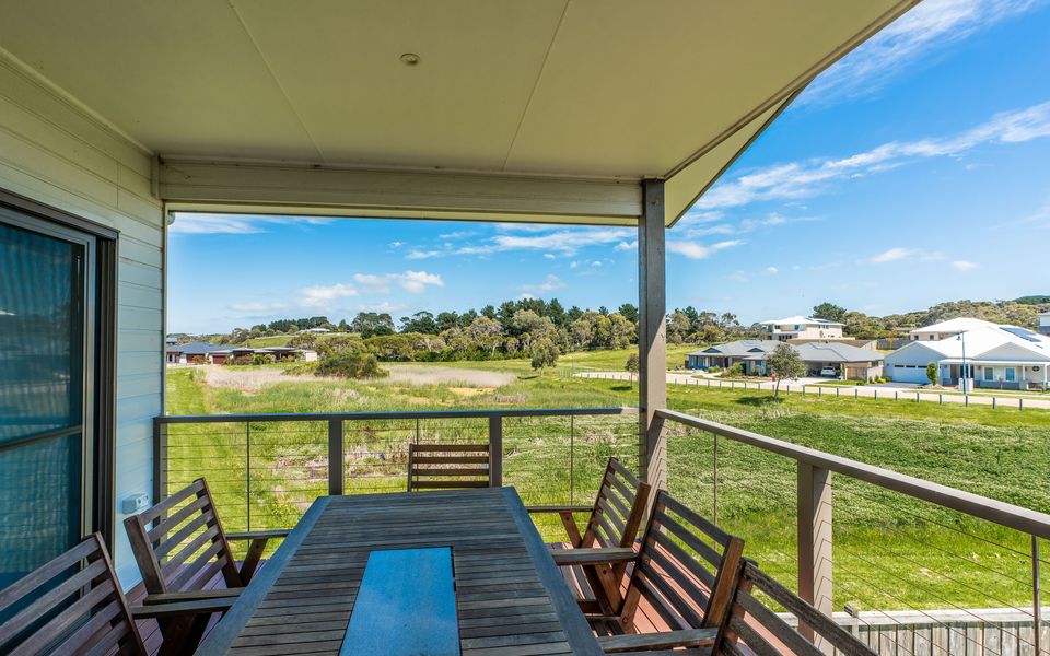 Surfside Lakeviews – Free Wifi