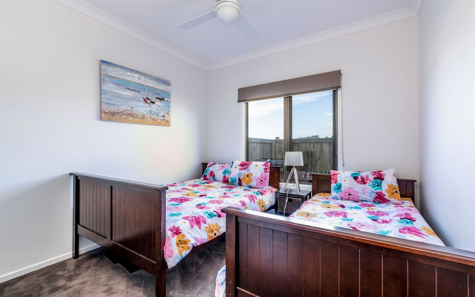 Surfside Lakeviews – Free Wifi